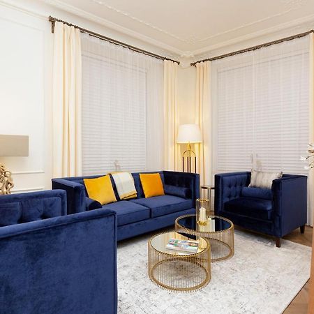 Royal Apartment Kopernika By Renters Prestige Warszawa Exteriör bild